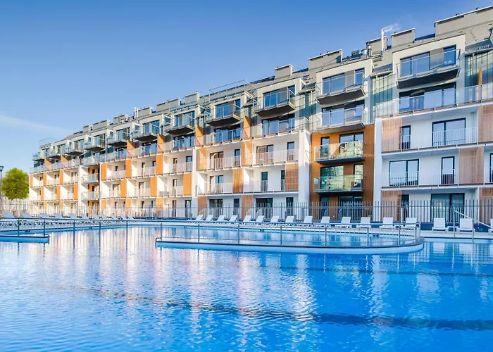 Feniks SPA s 12 By Jantar y